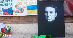 Viuda de Alexei Nevalni dice que el opositor fue envenenado y acusa a Putin