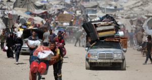 El ejército de Israel informó este sábado de que más de 750 mil palestinos fueron desplazados de Gaza y más de 65 mil han muerto.