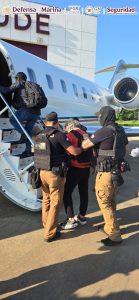 Paraguay expulsó este martes a Hernán Bermúdez Requena, alias “El Abuelo”, quien será trasladado a México e internado en el Cefereso 1 del Altiplano.