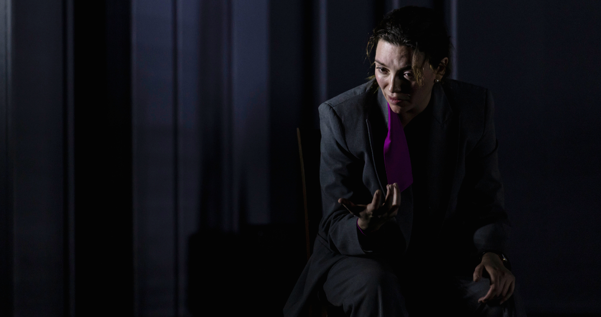 Obra Prima Facie protagonizada por Regina Blandón