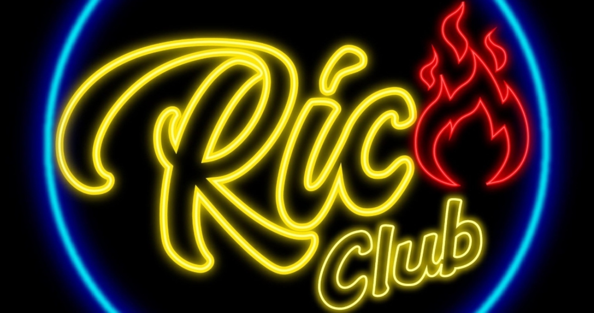 Este fin de semana se suscitó una riña entre clientes dentro del bar "Rico Club" que dejó al menos a una persona lesionada; los guardias fueron despedidos.