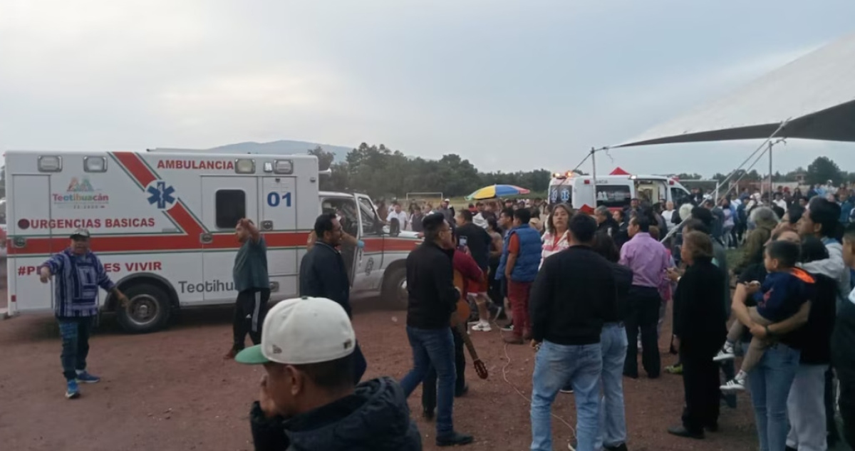 Protección Civil del EdoMex reportó la explosión de un castillo pirotécnico en San Sebastián Xolalpa, Teotihuacán, que resultó con 28 personas lesionadas.