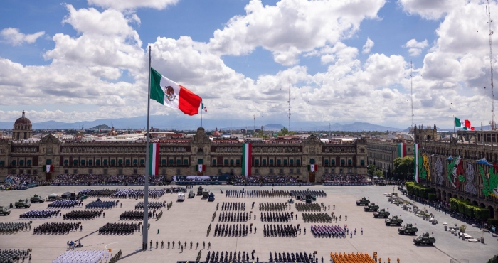La Presidenta Claudia Sheinbaum Pardo preside el Desfile Cívico-Militar.