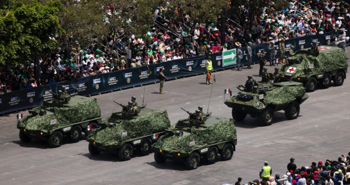 La Presidenta Claudia Sheinbaum Pardo preside el Desfile Cívico-Militar.