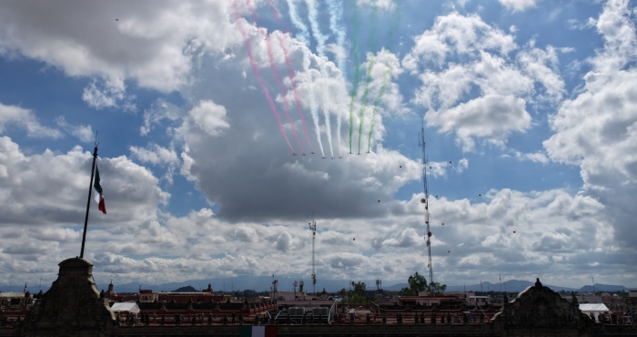 La Presidenta Claudia Sheinbaum Pardo preside el Desfile Cívico-Militar.