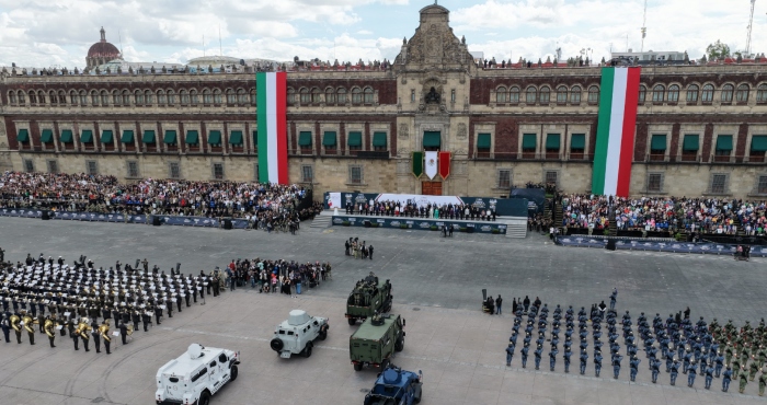 La Presidenta Claudia Sheinbaum Pardo preside el Desfile Cívico-Militar.