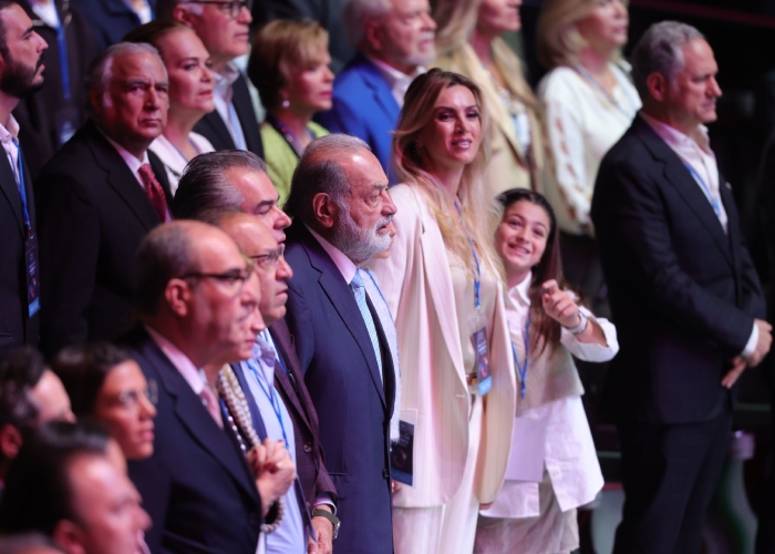 Carlos Slim Domit, presidente de Grupo Carso y de América Móvil, señaló el compromiso de continuar invirtiendo en el país y contribuir con el Plan México.