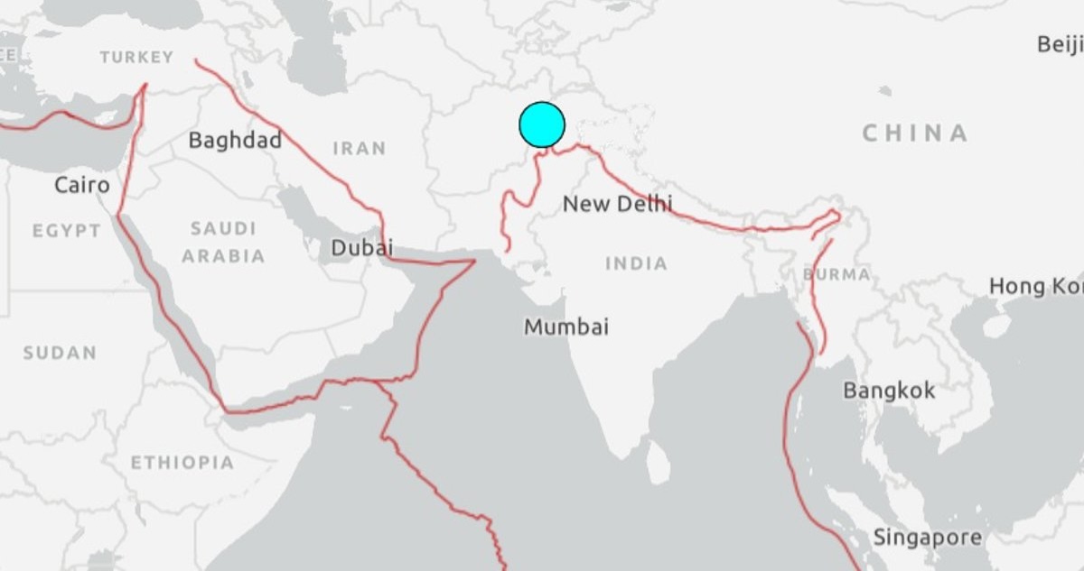 El balance de muertos a causa del terremoto de magnitud 6 registrado en el este de Afganistán ha aumentado a más de 800, con alrededor de dos mil 500 heridos.