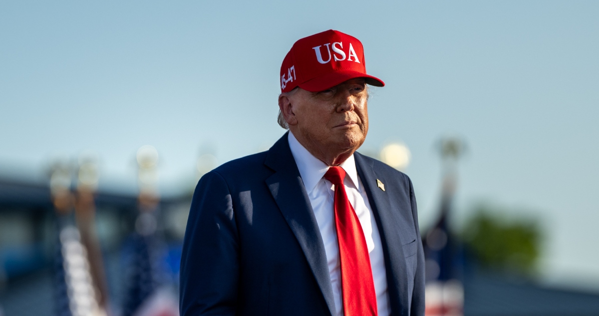 La Corte Suprema acordó el martes resolver rápido un importante debate sobre la legalidad de los aranceles impuestos por el Presidente Trump a terceros países.