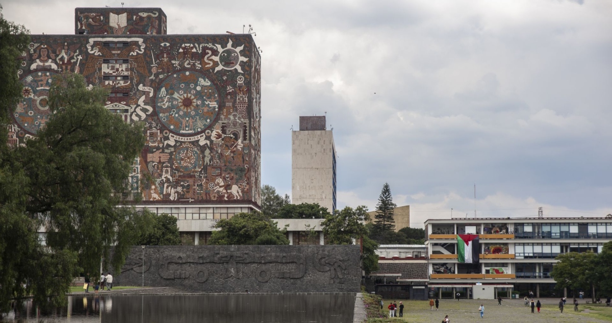 La UNAM advirtió que se han difundido fake news sobre explosivos y grupos violentos en su planteles, por lo que hizo un llamado a verificar la información.