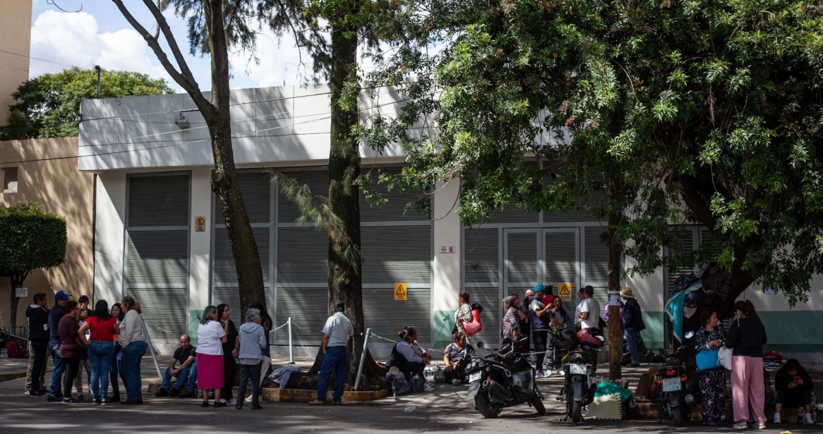 El número de víctimas mortales por la explosión de una pipa de gas en el Puente de la Concordia, en Iztapalapa, aumentó a 26.