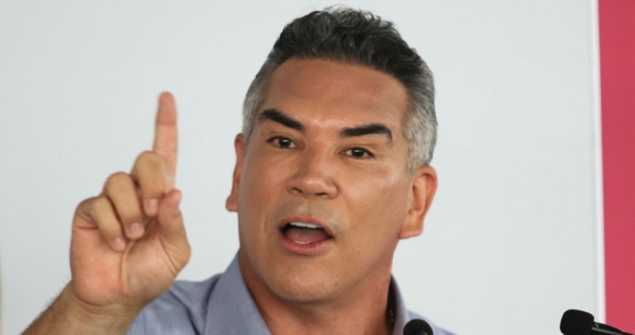 El título de esta columna, “El peor de todos”, es porqueAlejandro Moreno, dirigente del PRI, es el político peor evaluado a ojos de la opinión pública.