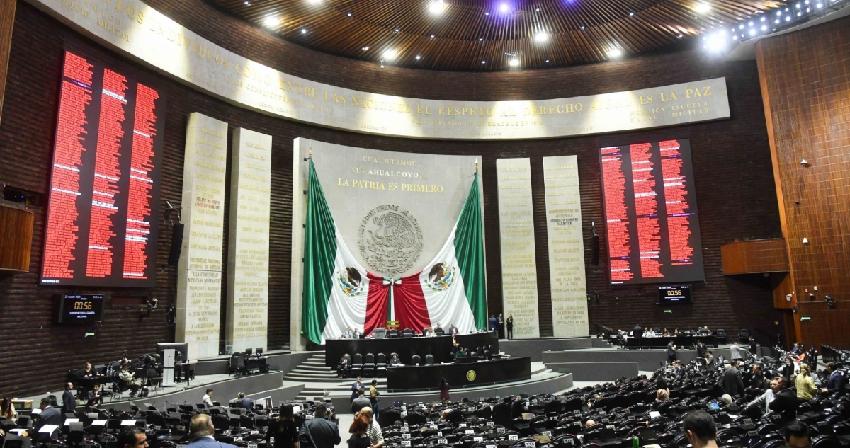 La Presidenta Claudia Sheinbaum Pardo dio a conocer que acudirá a la Comisión Presidencial de la Reforma Electoral para proponer la eliminación del fuero.