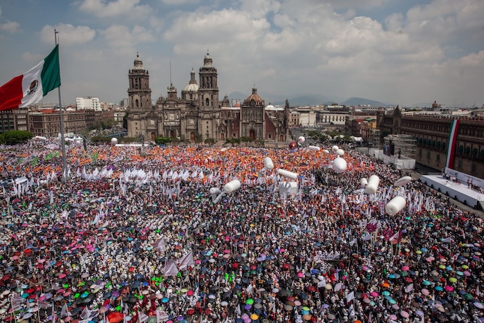 Durante el Primer Informe de Gobierno de la Presidenta Sheinbaum, la CATEM, fundada por Pedro Haces, se hizo presente "tomando" el Zócalo de la CdMx.