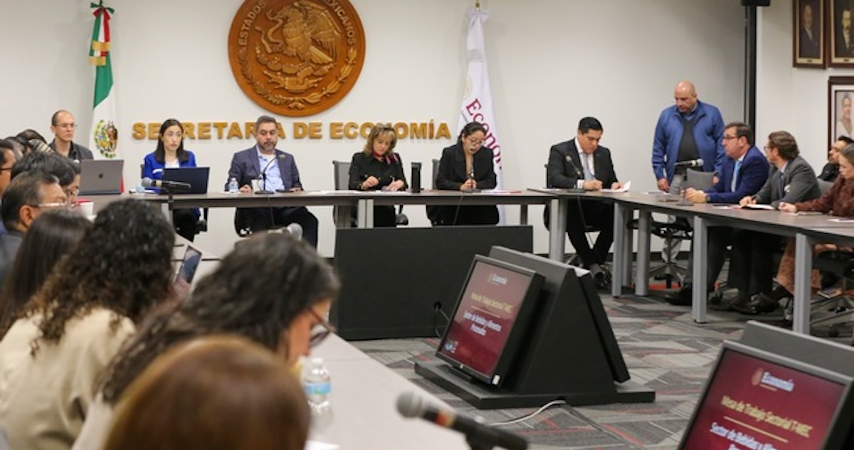 La Secretaría de Economía informó los avances en las consultas realizadas para definir las prioridades de México para la próxima revisión del T-MEC.
