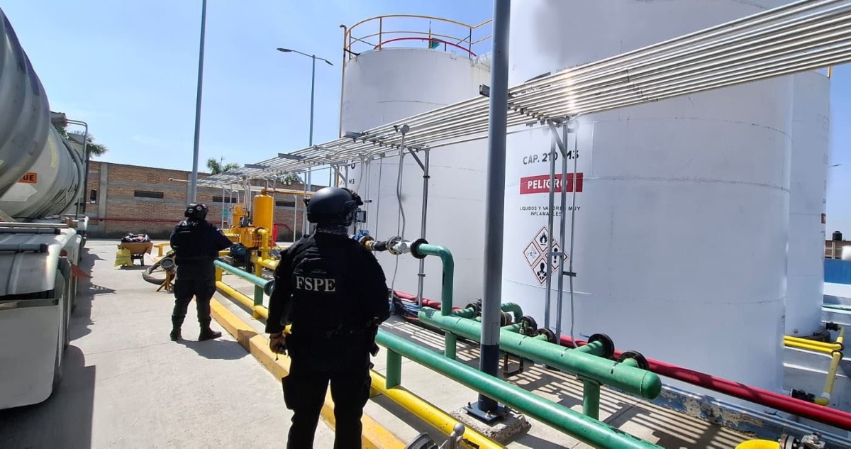 Autoridades llevaron a cabo el mayor aseguramiento de hidrocarburos registrado en el estado de Guanajuato, cuyo valor se estima en 30 millones de pesos.