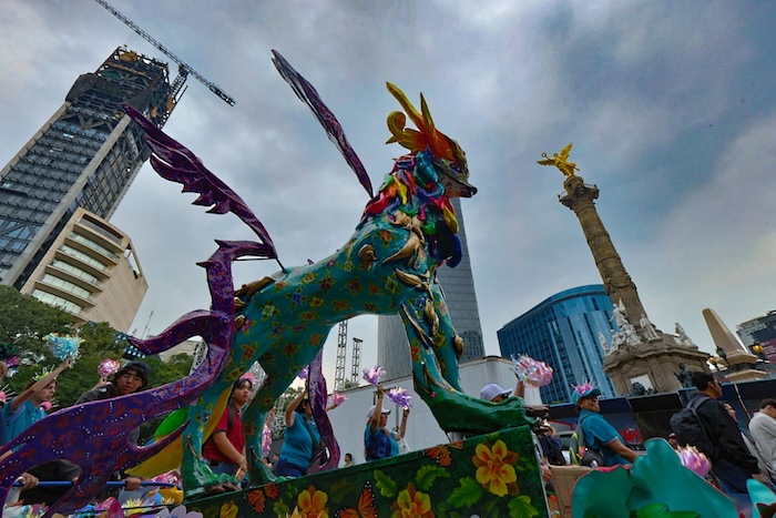 The Monumental Alebrijes Parade and the 2025 Zombie March filled the streets of the Historic Center of Mexico City with color, tradition and terror.