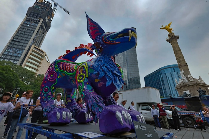 The Monumental Alebrijes Parade and the 2025 Zombie March filled the streets of the Historic Center of Mexico City with color, tradition and terror.