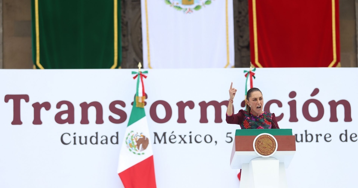 La Presidenta Claudia Sheinbaum encabezó el cierre de su gira nacional de rendición de cuentas con motivo de su Primer Informe de Gobierno en el Zócalo de CdMx.