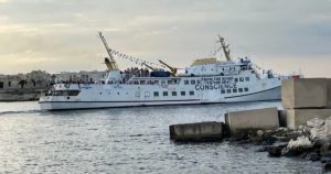 El ejército de Israel asaltó en aguas internacionales los nueve barcos de la Flotilla de la Libertad, iniciativa que intentó llevar ayuda humanitaria a Gaza.