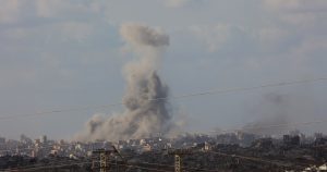 Hamás ha aceptado liberar a todos los rehenes israelíes, pero ha pedido discutir el plan de Trump sobre Gaza.