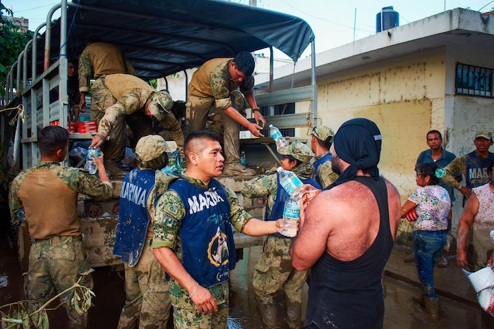 Diana se puso a salvo gracias a que fue alertada de la crecida del río Cazones cuando regresó a su casa, después de salir a buscar al perro que se le escapó.