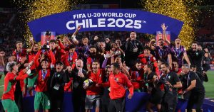 La selección de Marruecos escribió una página dorada en su historia al vencer 2-0 a Argentina en la final del Mundial Sub-20 de Chile 2025.