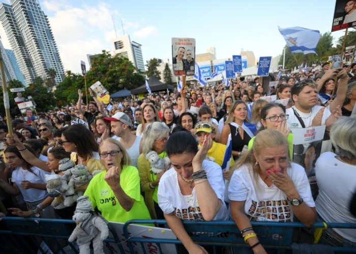 Los rehenes liberados han comenzado a compartir con sus familiares detalles de su cautiverio. Pasaron hambre y perdieron entre un 30 y 40 por ciento de su peso.