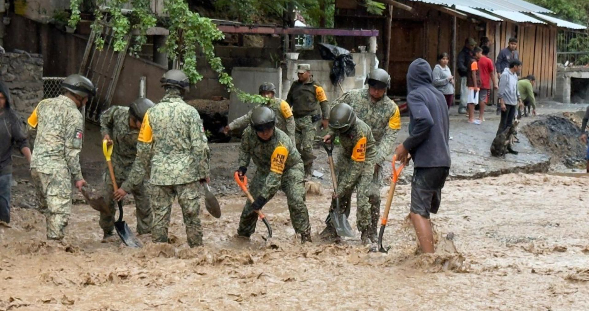 Sheinbaum hablará con gobernadores para atender afectaciones por fuertes lluvias.