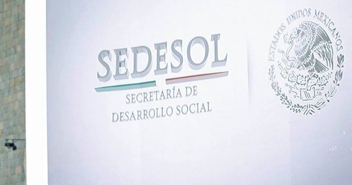 José Antolino Orozco Martínez, former Sedesol official, was sanctioned with a fine that has not been collected since 2020.