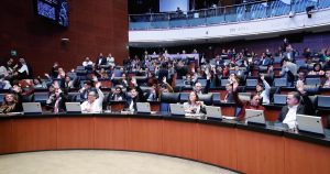 En el Senado, Morena y el PRIAN discutieron sobre la desaparición del Fonden ante el pedido de la oposición de regresar el fondo para enfrentar las lluvias.