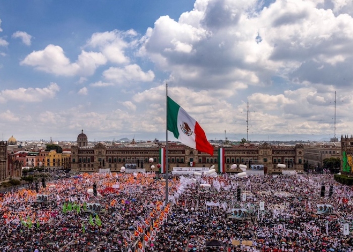 La Presidenta Claudia Sheinbaum dirigió un mensaje al pueblo mexicano con motivo del primer informe de Gobierno tras un año de gestión presidencial.