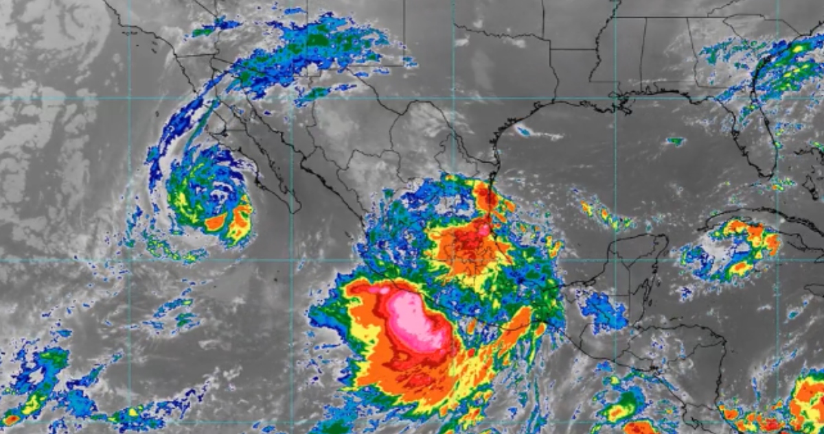 La depresión tropical "Diecisiete-E" frente a Guerrero y la tormenta tropical "Priscilla" frente a Baja California Sur (BCS) provocarán lluvias en el Pacífico.