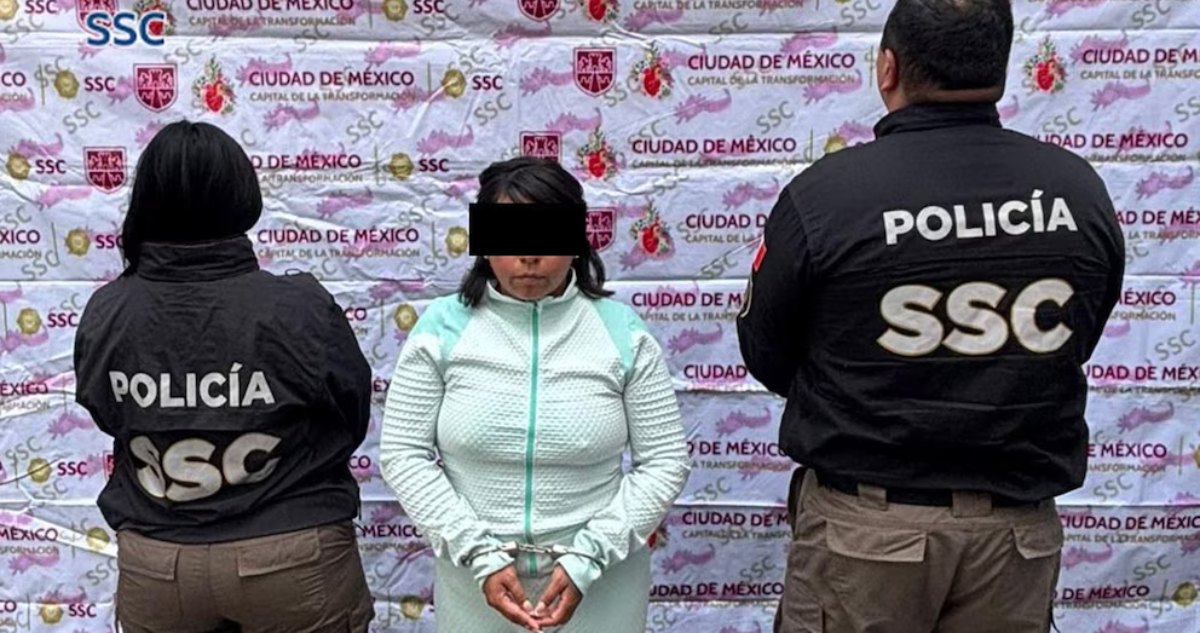 Agentes de la Secretaría de Seguridad Ciudadana (SSC) detuvieron en la colonia Guerrero, Alcaldía Cuauhtémoc, a Karen Selene “N”, alias "La Karen", presunta integrante de la célula delictiva “2 de Abril”.