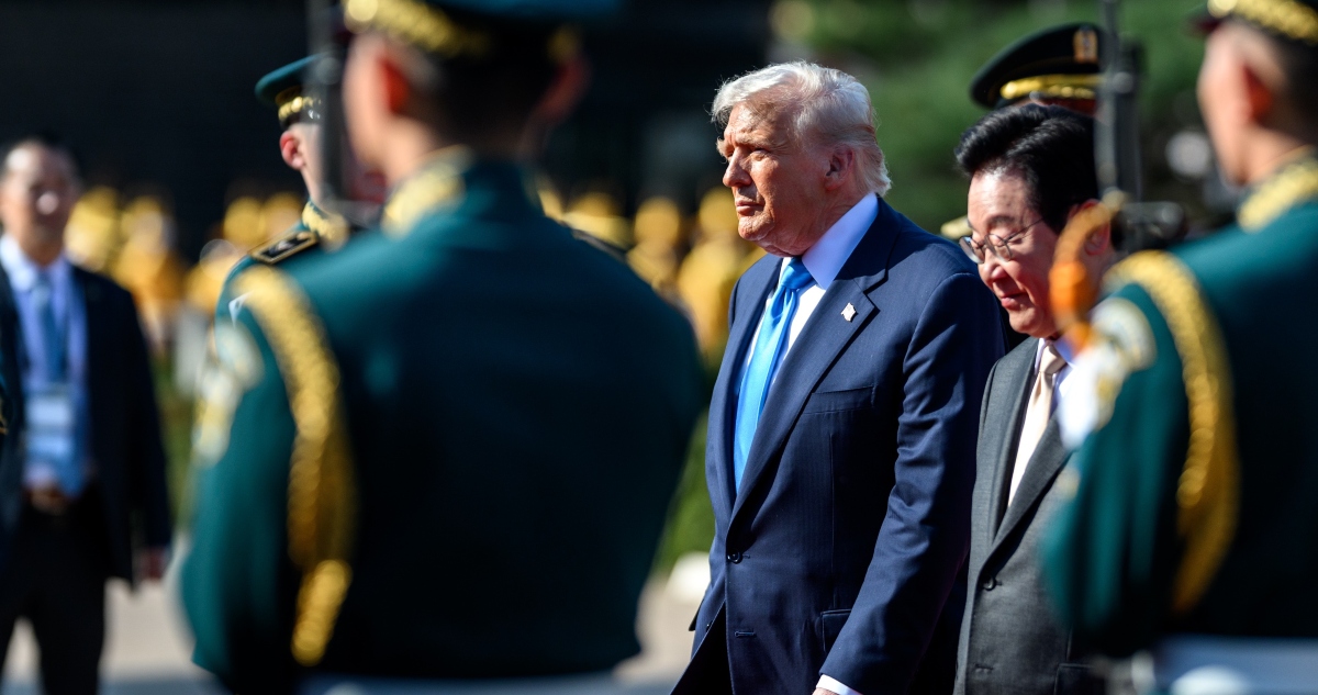 Trump ordena ejercicios con armas nucleares.