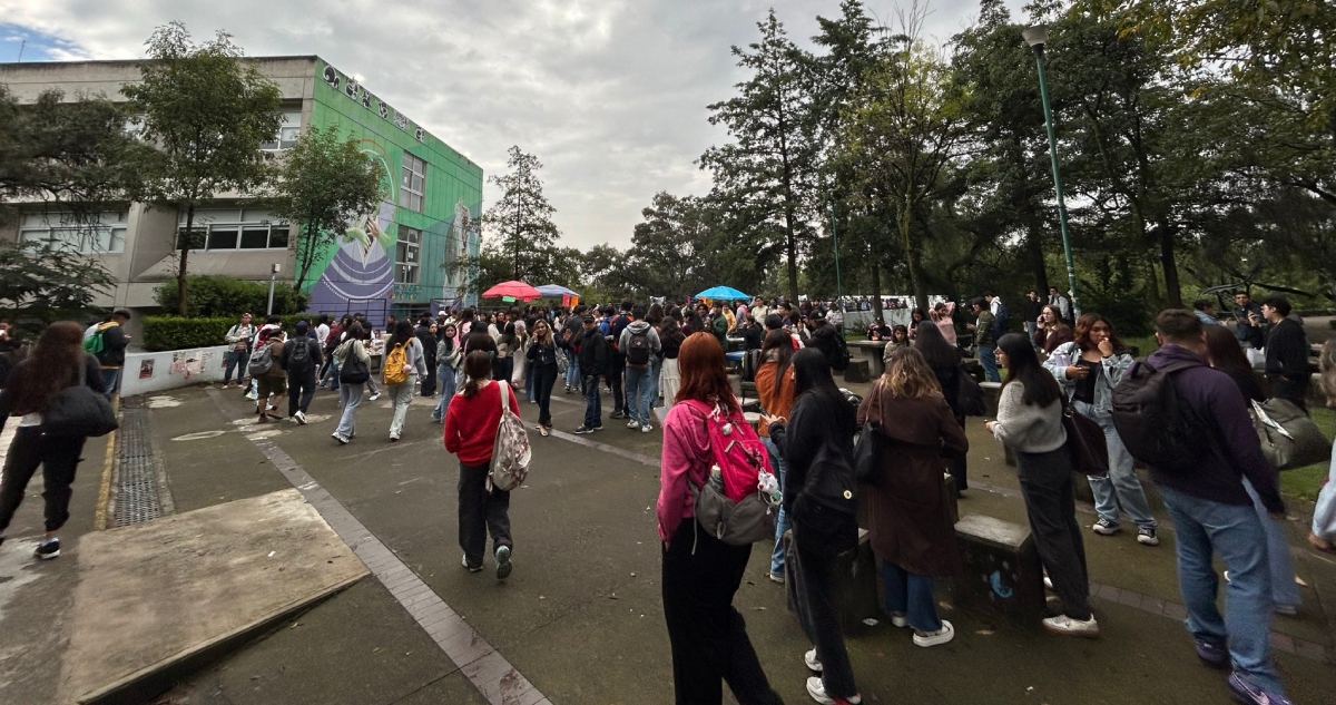 La UNAM activó el protocolo por amenaza de explosivo ante una alerta en la Facultad de Ciencias Políticas y Sociales (FCPyS), ubicada en Ciudad Universitaria.