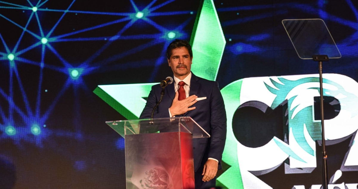 La CPAC pospuso su cumbre en México luego de que Eduardo Verástegui criticara a través de sus redes sociales al Presidente argentino, Javier Milei.