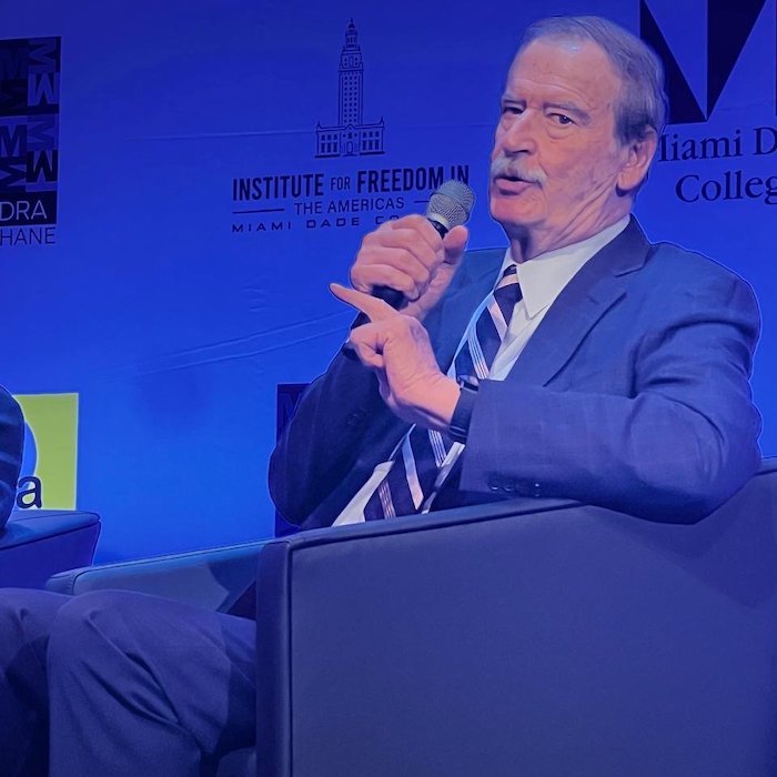 Fox trabajó en Coca-Cola desde 1965 y después dirigió la marca en México.