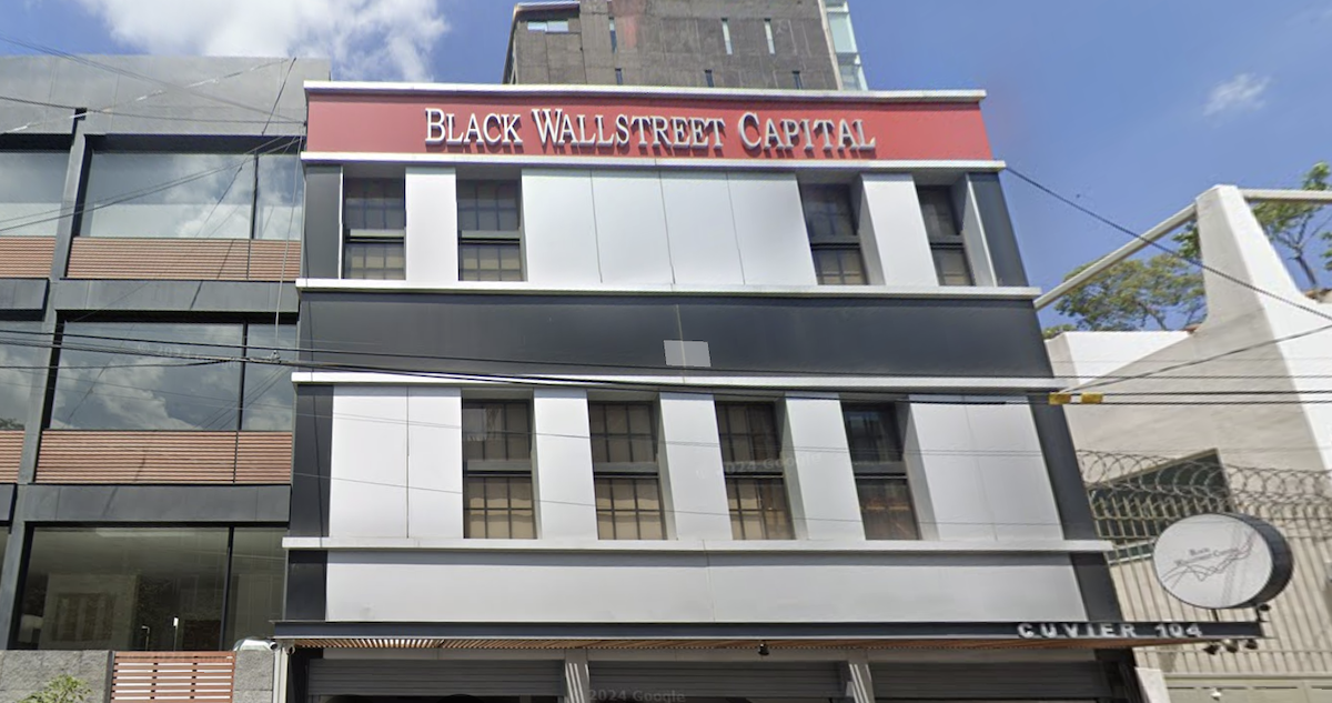 La FGR informó que José "R", implicado en caso Black Wall Street, fue vinculado por delincuencia organizada y operaciones con recursos de procedencia ilícita.