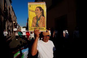 En la marcha del sábado hubo insultos misóginos e incluso antisemitas contra Sheinbaum.