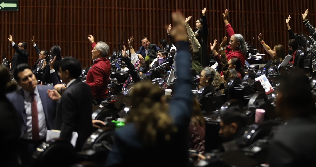 La Cámara de Diputados avaló el Presupuesto del Ejercicio Fiscal 2026 con reasignaciones de ramos autónomos, con recortes al Poder Judicial, FGR, CNDH y al INE.