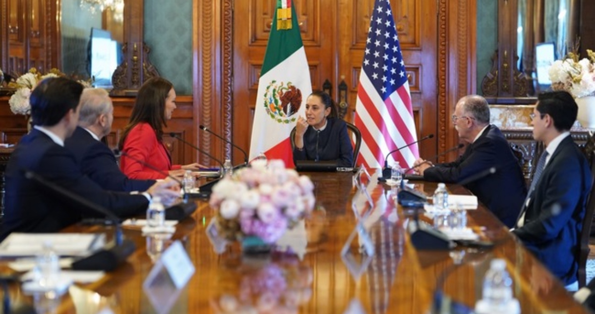 Sheinbaum se reunió en Palacio Nacional con la Secretaria de Agricultura de Estados Unidos, Brooke Rollins, con quien abordó el tema del gusano barrenador.