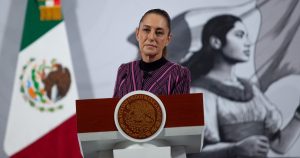 La Presidenta Claudia Sheinbaum pidió al Congreso de Guerrero revisar por qué se homenajea al exgobernador Rubén Figueroa.