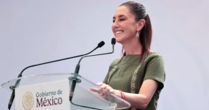 Claudia Sheinbaum sostuvo este domingo que lo único que hacen las campañas en contra de su Gobierno y de la Cuarta Transformación es "fortalecernos".
