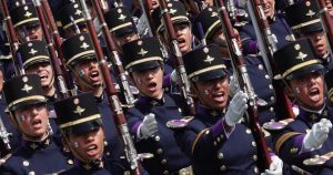 Desfile cívico-militar del 20 noviembre