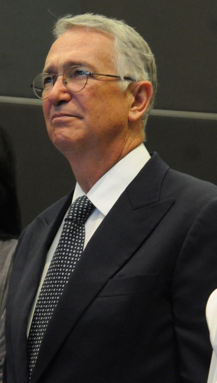 Ricardo Salinas Pliego incursionó en el mundo del juego de apuestas y sorteos gracias a Enrique Peña Nieto, quien antes de dejar el cargo le otorgó el permiso.