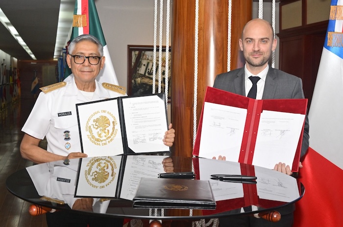 Mexico and France agreed "strengthen cooperation in preventing and combating the threats posed by transnational criminal organizations".
