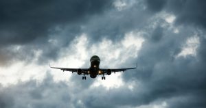 El Secretario de Transporte de Estados Unidos (EU), Sean Duffy, anunció que reducirá en un 10 por ciento la actividad de 40 importantes aeropuertos del país.