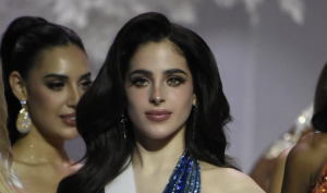 Fátima Bosch reviró las acusaciones e insultos con un mensaje de apoyo y solidaridad con las mujeres: "No me arrodillarán".