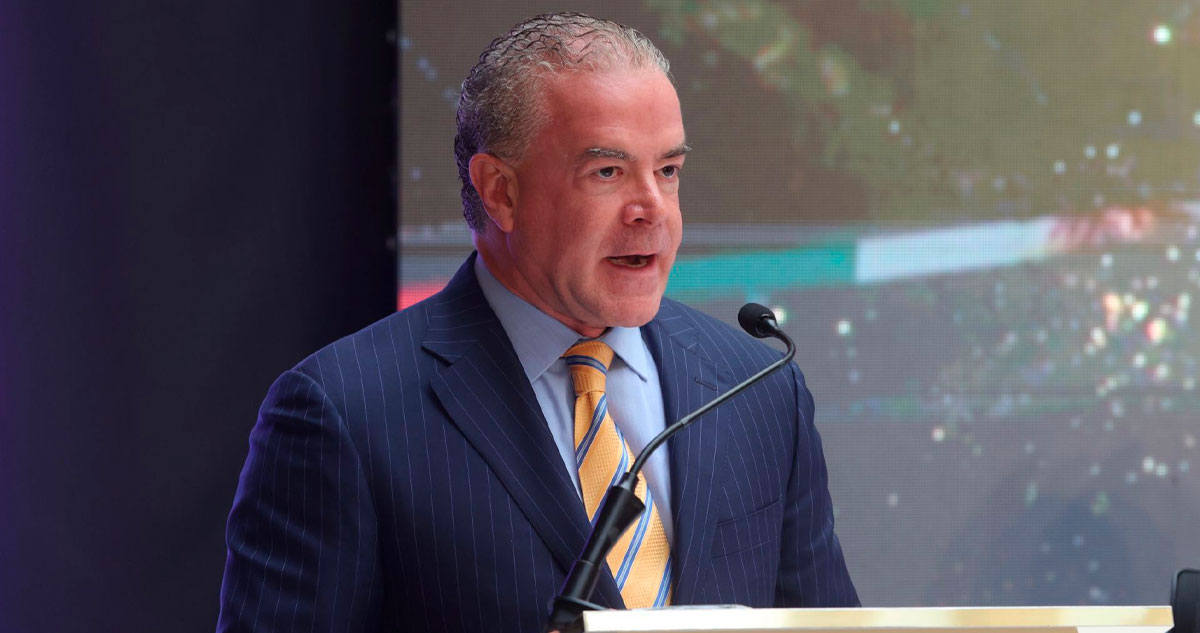 La FGR confirma que indaga a dueño de Miss Universo y a 12 más por crimen organizado